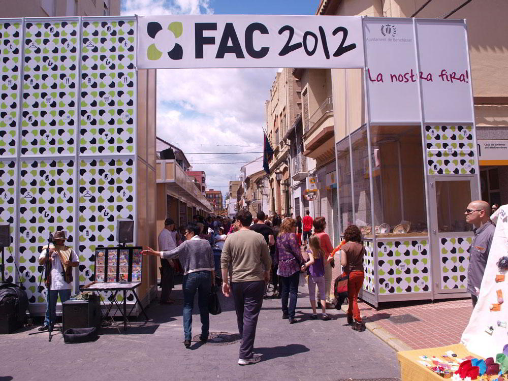 4-feria-asociativa-comercial-benetusser La IV Feria Asociativa y Comercial de Benetússer