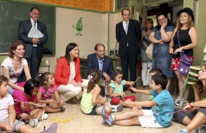 La Consellera de Educación, habló con los niños de Sedaví.
