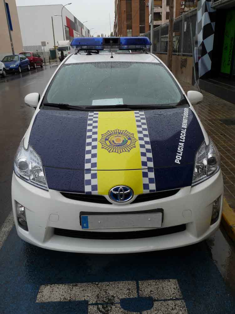 El nuevo vehículo híbrido de la Policía Local de Benetússer