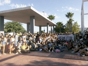 IES Almussafes se manifiestan por las altas temperaturas