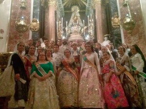 Las Fallas de Alfafar con la virgen del don