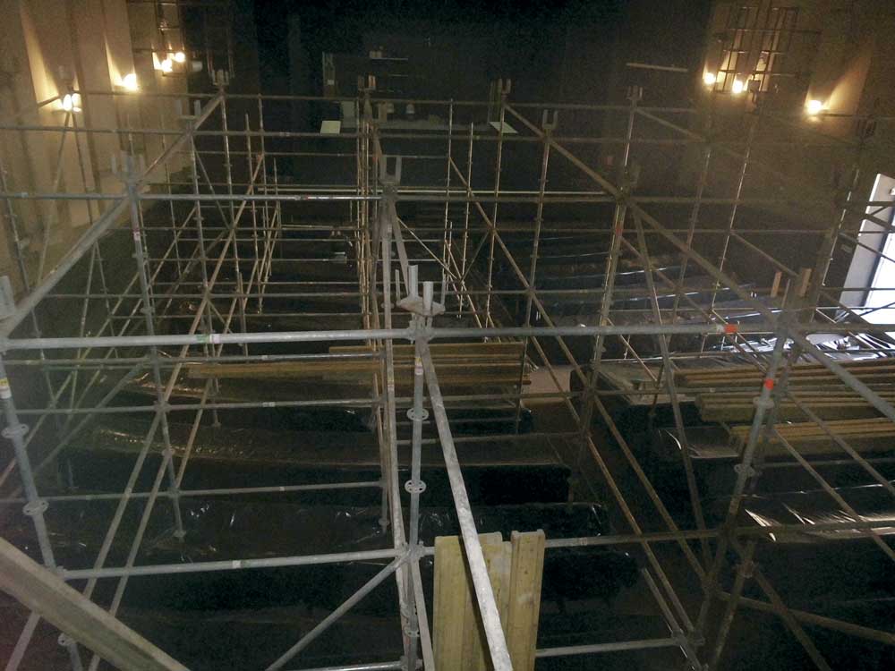 obres-sala-actes-almussafes rehabilitación del techo del salón de actos