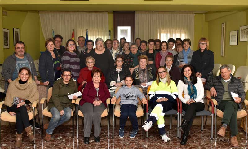 Tot al teu poble Tot al teu poble